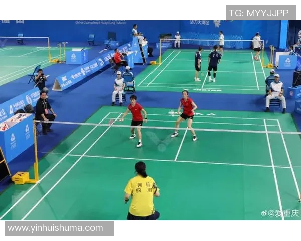 重庆羽毛球队在全运会积分榜上以53分稳居第一名展现强劲实力