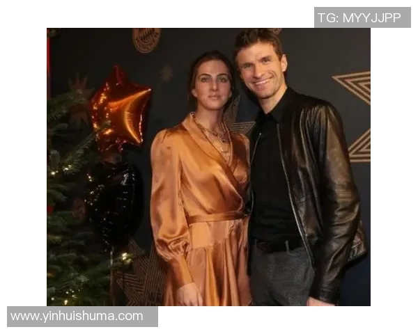 足球明星与夫人之间的爱情故事与婚姻生活揭秘 足球明星与夫人之间的爱情故事与婚姻生活揭秘