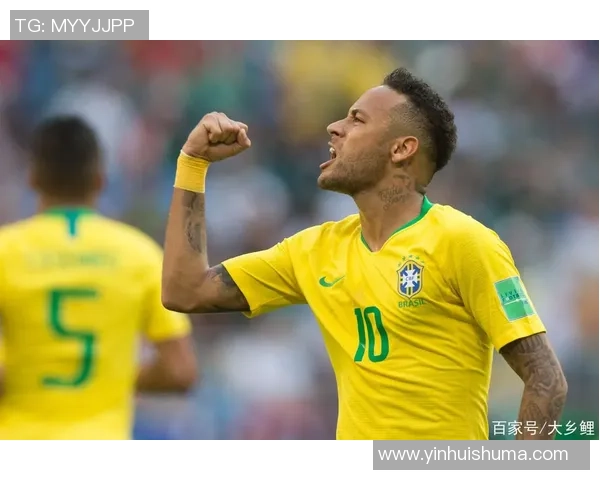 足球明星身材展示图片集锦展现运动魅力与健美风采 足球明星身材展示图片集锦展现运动魅力与健美风采