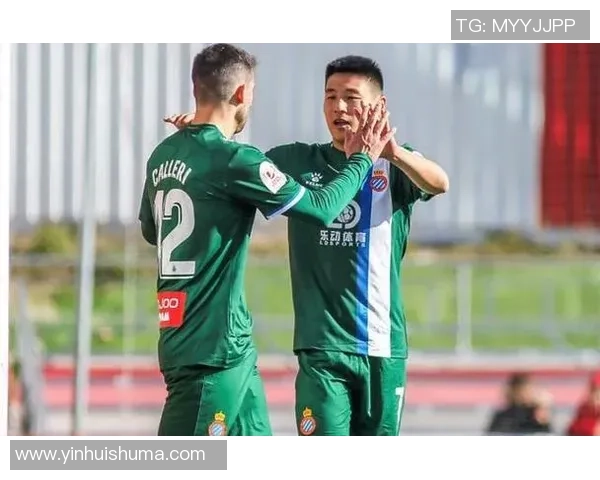 南京足球队在亚运会中的团队协作表现值得称赞与反思的全面分析