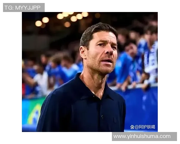 带手绳的足球明星如何用独特风格赢得球迷的心与场上的胜利