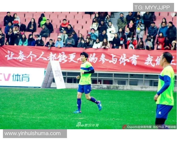 如何创作足球明星壁画的步骤与技巧分享